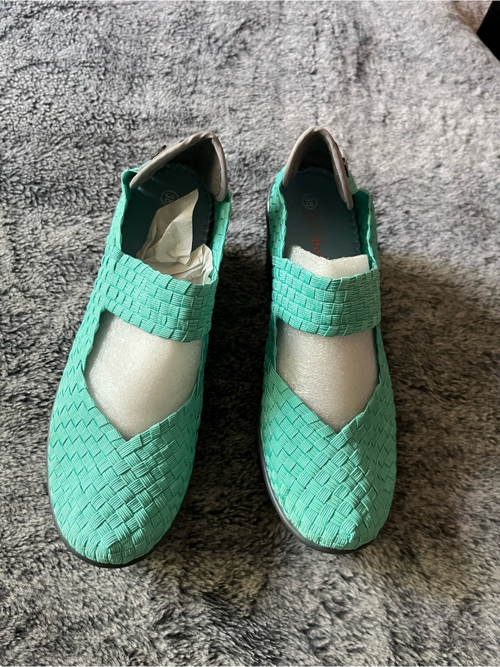 BM bernie mev. Woven Mary Jane Flats in Mint